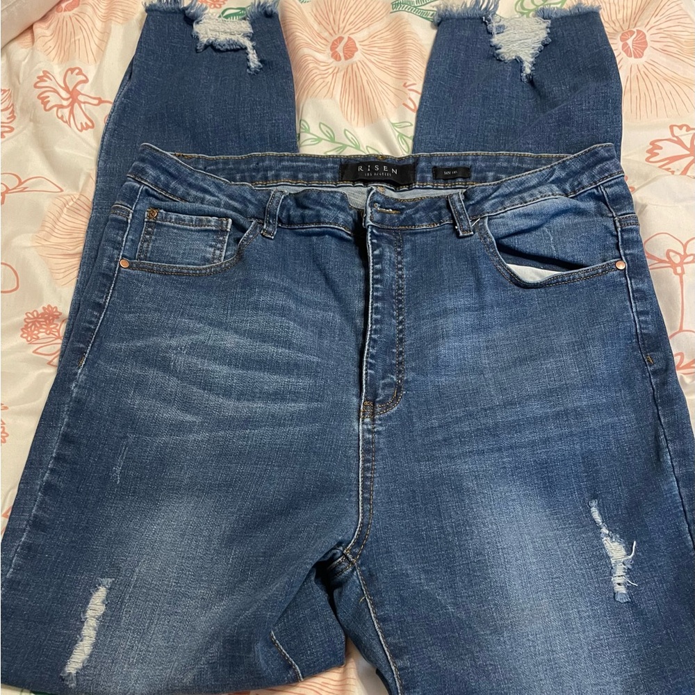 Risen Distressed Blue Jeans